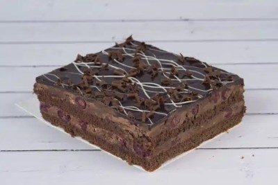 Deserówka węgierska z wiśniami