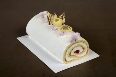 Rolada z bitą śmietaną